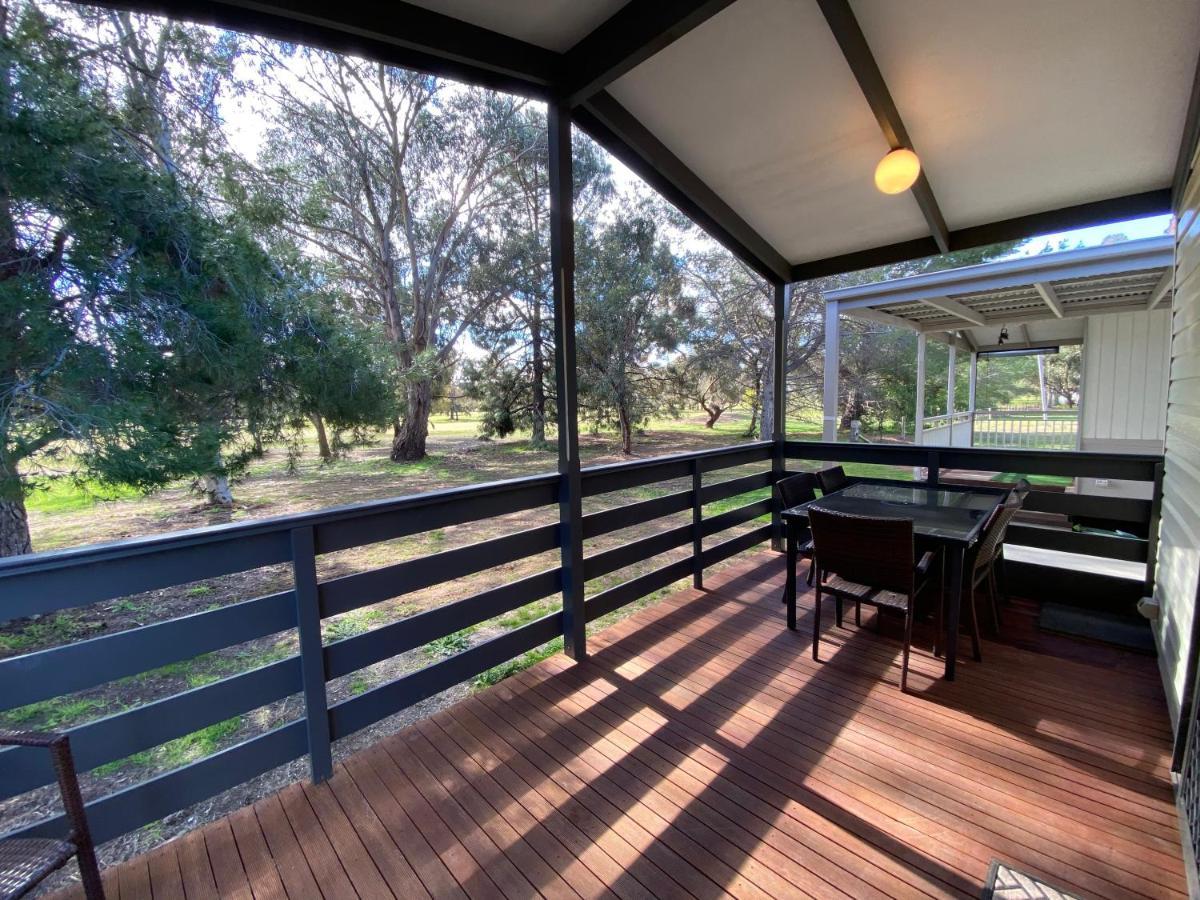 Cobram Barooga Golf Resort Luaran gambar
