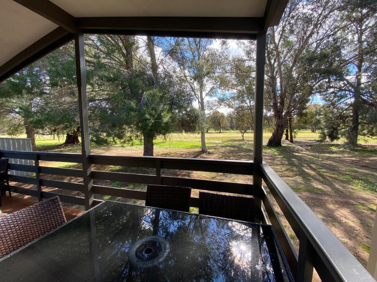 Cobram Barooga Golf Resort Luaran gambar