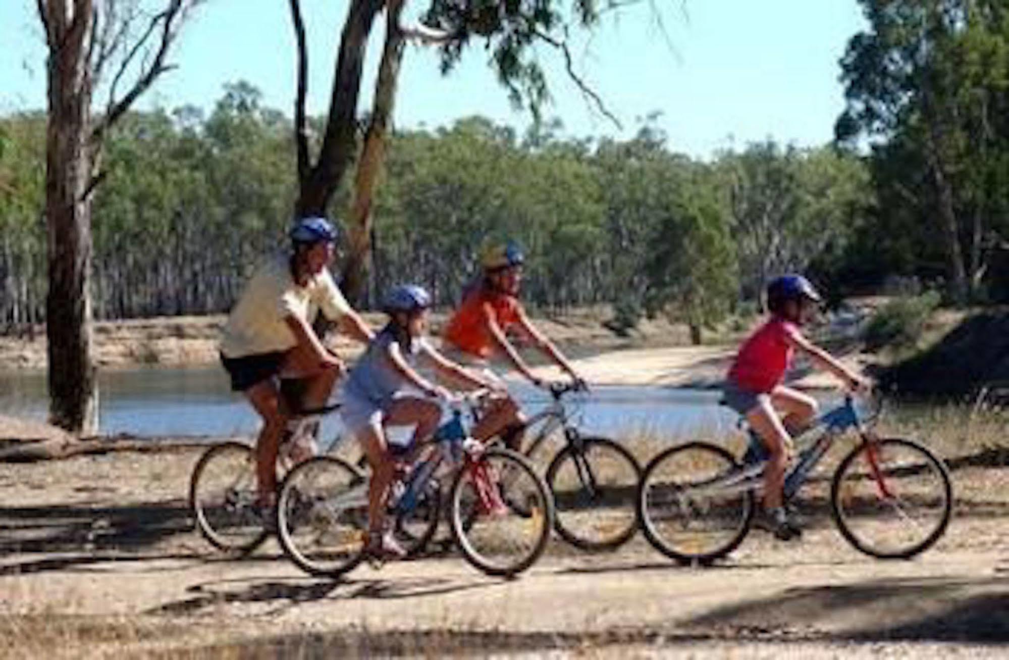 Cobram Barooga Golf Resort Luaran gambar